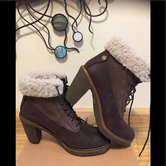 NWT~Bussola Norway Duck Boots In Leather & Sherpa - Picture 2 of 8